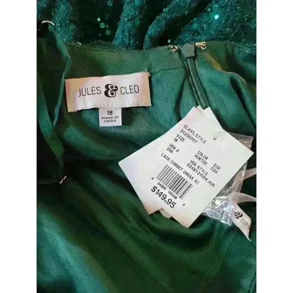 Jules And Cleo Green Lace Mini A Line Dress Spaghetti Strap Scalloped Neckline - Picture 10 of 14